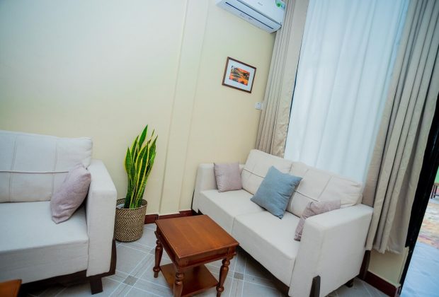 Afrishare Accommodation volunteer 18